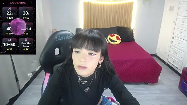 Snapshot of sailor_moon07 chatting on July 2026 04:13:01 AM sailor moon07 online show from July 2026 04:13:01 AM