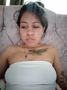 Tiphanydirty3 online show from May 2026 03:22:01 PM