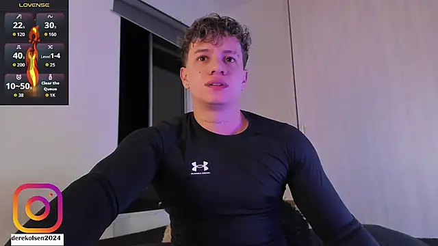 Snapshot of DerekOlsen chatting on November 2025 02:48:02 AM DerekOlsen online show from November 2025 02:48:02 AM