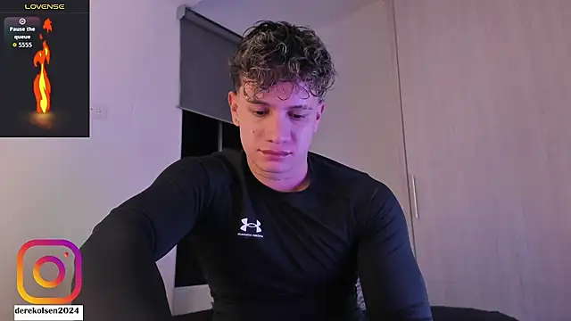 Snapshot of DerekOlsen chatting on November 2025 01:42:02 AM DerekOlsen online show from November 2025 01:42:02 AM