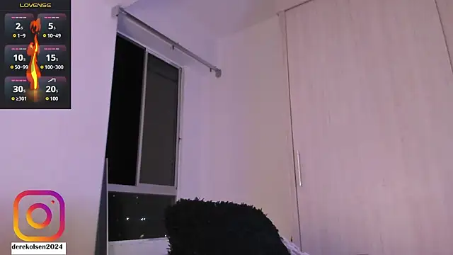 DerekOlsen online show from October 2025 02:20:02 AM
