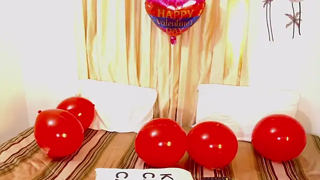 NahomyAndrews online show from February 2026 03:56:02 PM