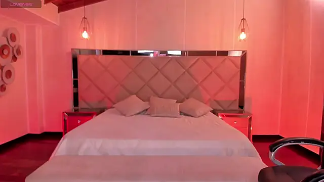 CelestePalmer  online show from November 2025 11:24:01 AM