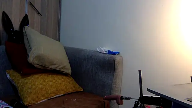 creamyjuices01 online show from July 2026 07:21:01 PM