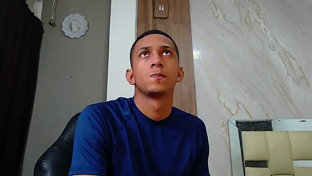 dominic smith  online show from June 2026 02:50:02 AM