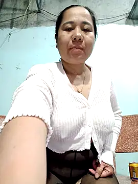 Queen 18200 online show from March 2026 11:39:02 AM