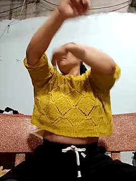 Queen 18200 online show from February 2026 10:01:02 PM