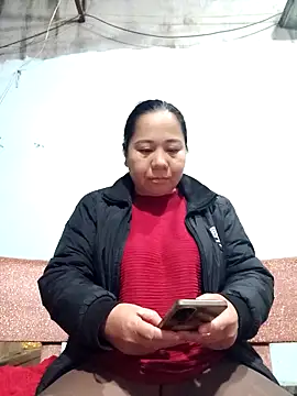 Queen 18200 online show from November 2025 10:32:01 PM