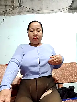 Queen 18200 online show from March 2026 10:14:01 PM