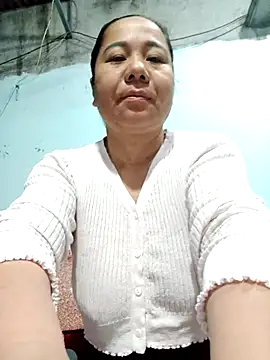 Queen 18200 online show from February 2026 10:09:02 PM