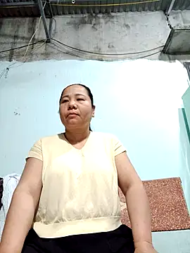 Queen 18200 online show from March 2026 09:38:01 PM