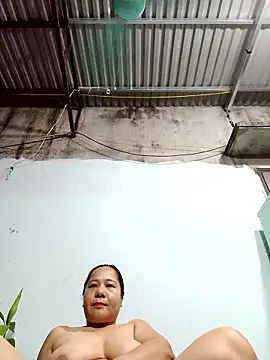 Queen 18200 online show from October 2025 10:21:02 PM