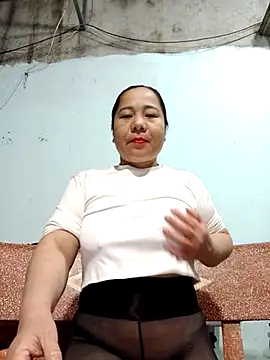 Queen 18200 online show from February 2026 10:43:02 PM