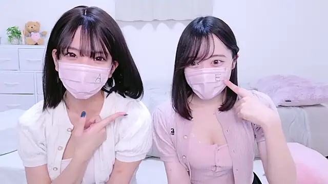 -Yuria- online show from January 2025 01:13:01 PM