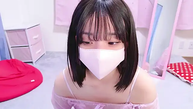 -Yuria- online show from December 2024 06:38:02 PM