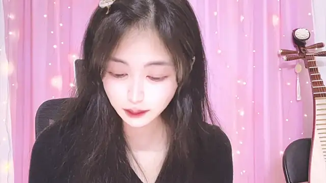 ---MIA--- online show from November 2025 02:09:02 PM