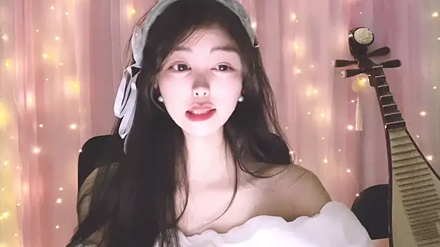 ---MIA--- online show from November 2025 02:27:02 PM