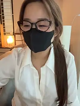 Jenni nana online show from July 2026 06:03:02 AM