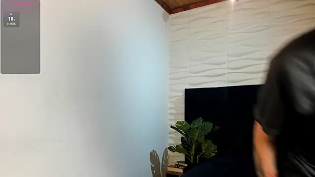 DrakeNeumann online show from October 2025 03:41:02 AM