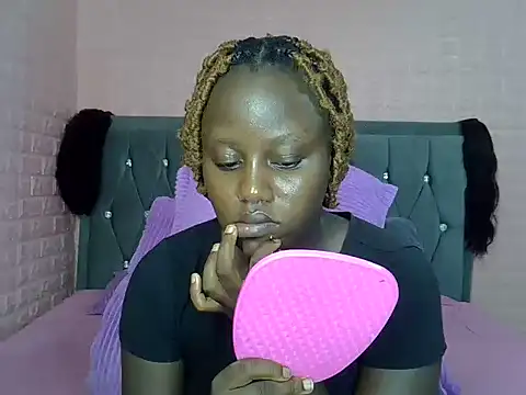 sexybree  online show from April 2026 11:21:01 PM