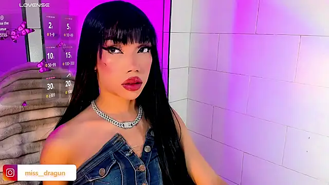 Snapshot of Nikita_Gers chatting on February 2026 03:47:01 AM Nikita Gers online show from February 2026 03:47:01 AM