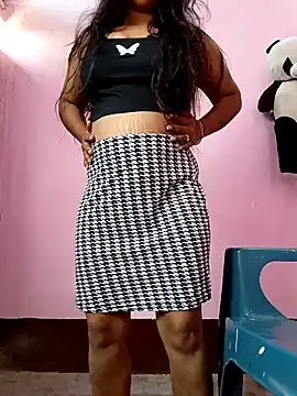 Snapshot of Palak22 chatting on February 2025 07:37:01 AM Palak22 online show from February 2025 07:37:01 AM