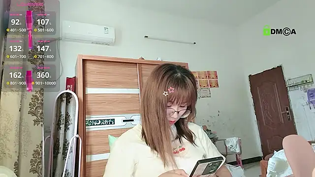 Lili 666 online show from April 2026 07:15:02 AM