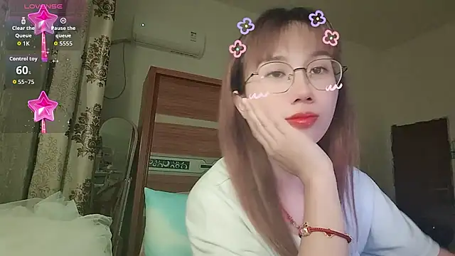Lili 666 online show from June 2026 04:12:01 PM