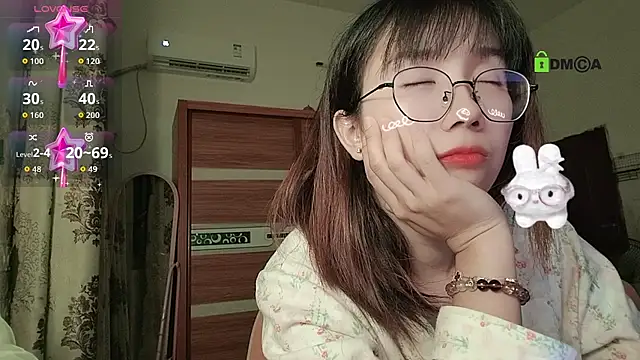 Lili 666 online show from November 2025 03:28:02 PM