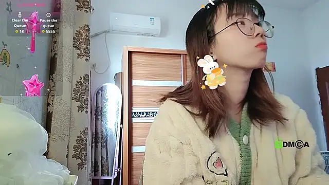 Lili 666 online show from December 2025 02:32:01 AM