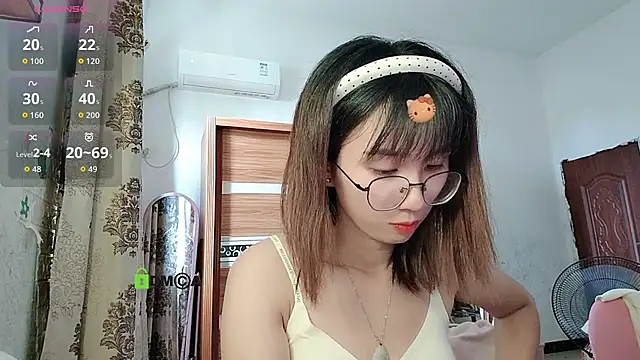 Lili 666 online show from October 2025 01:50:02 AM