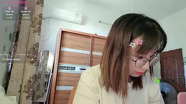 Lili 666 online show from September 2025 07:36:01 AM