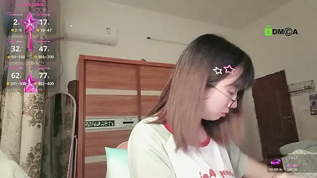 Lili 666 online show from November 2025 05:39:02 PM