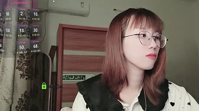 Lili 666 online show from March 2025 06:03:01 PM