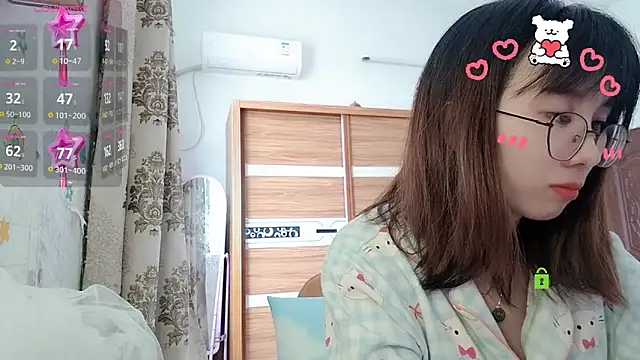 Lili 666 online show from November 2025 05:33:01 AM