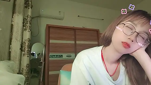 Lili 666 online show from June 2026 08:50:02 PM