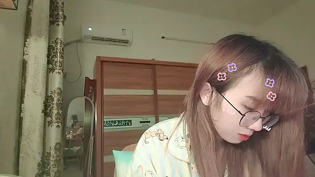 Lili 666 online show from May 2026 04:27:01 PM
