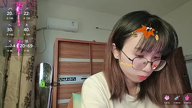 Lili 666 online show from November 2025 07:23:02 AM