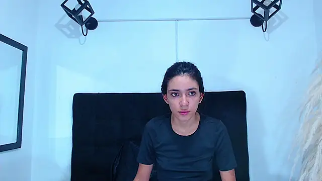 Snapshot of srta_luciana chatting on July 2026 12:24:02 PM srta luciana online show from July 2026 12:24:02 PM