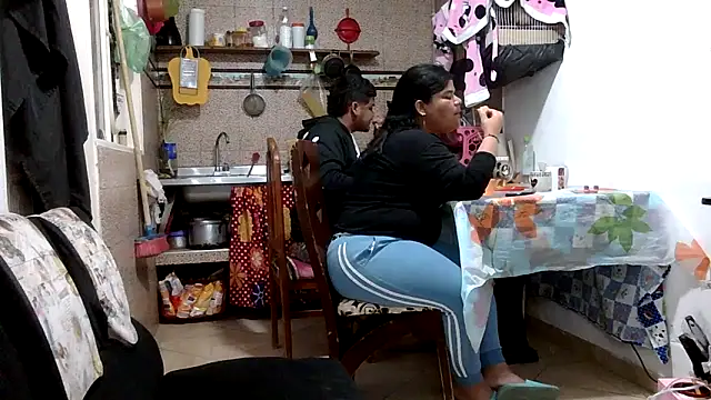 Boycuriousxxx online show from April 2026 12:23:01 PM