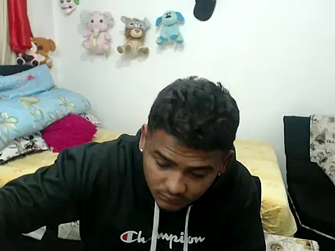 Snapshot of Boycuriousxxx chatting on March 2025 10:36:02 AM Boycuriousxxx online show from March 2025 10:36:02 AM
