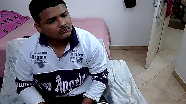 Boycuriousxxx online show from February 2026 12:03:01 PM