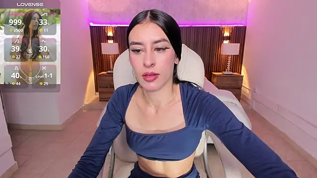 karlaa james online show from April 2026 11:05:02 AM
