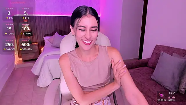 Snapshot of karlaa_james chatting on September 2025 11:04:01 AM karlaa james online show from September 2025 11:04:01 AM