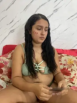 Snapshot of saray_gomez22 chatting on March 2025 01:13:02 AM saray gomez22 online show from March 2025 01:13:02 AM
