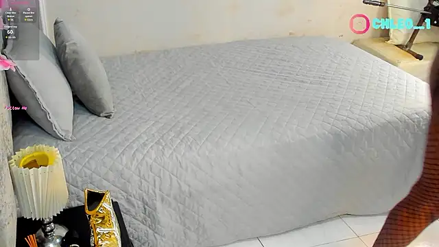 Chleo   online show from March 2026 01:32:02 PM