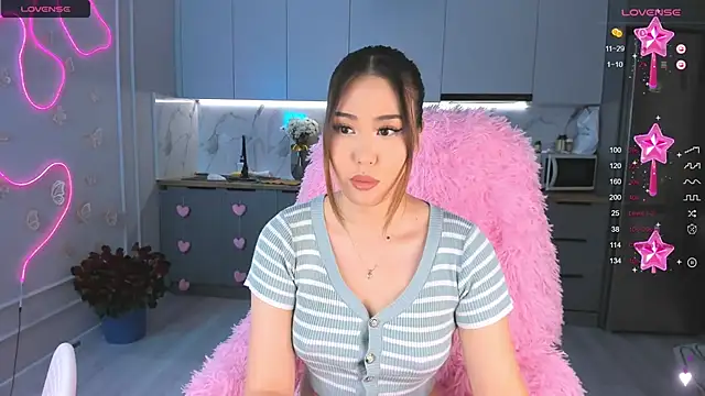 carpe diemmm online show from February 2025 11:58:02 PM
