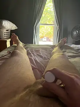 Snapshot of Tyler98425 chatting on October 2025 04:19:01 PM Tyler98425 online show from October 2025 04:19:01 PM