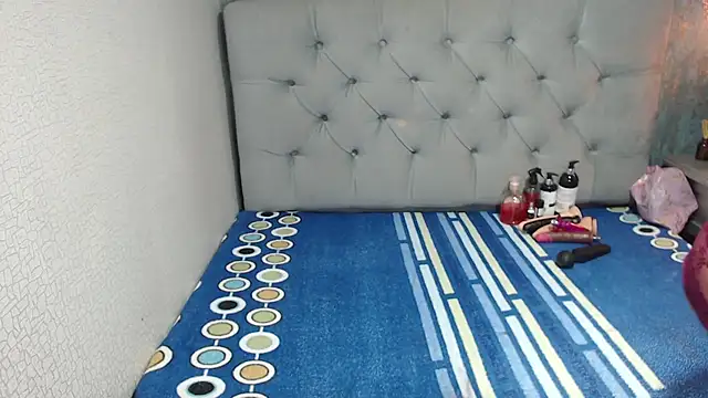 ginasailor online show from December 2025 01:44:01 AM