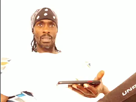 Snapshot of phillip-hot chatting on February 2025 05:12:02 PM phillip-hot online show from February 2025 05:12:02 PM